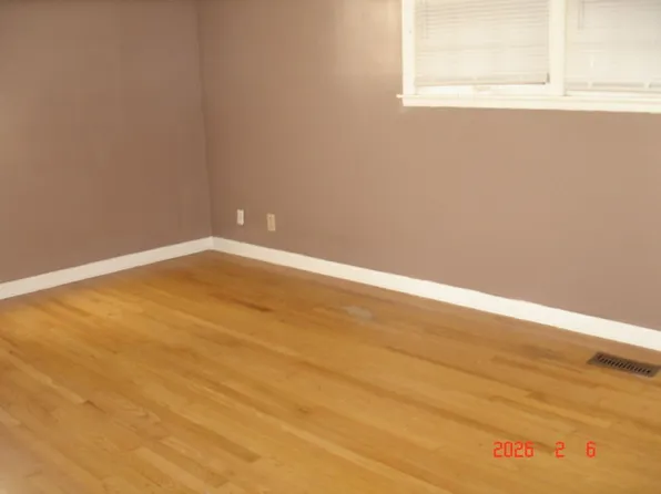 3319 Barton Ave NW, Huntsville, AL 35810