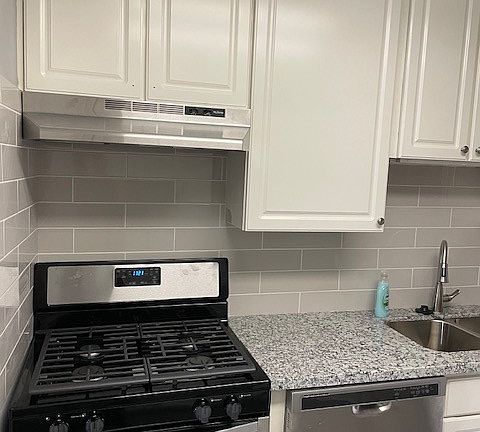 3rd image of 1606 Richardson Ln