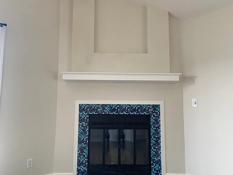 3515 Comstock Ave — Photo 9