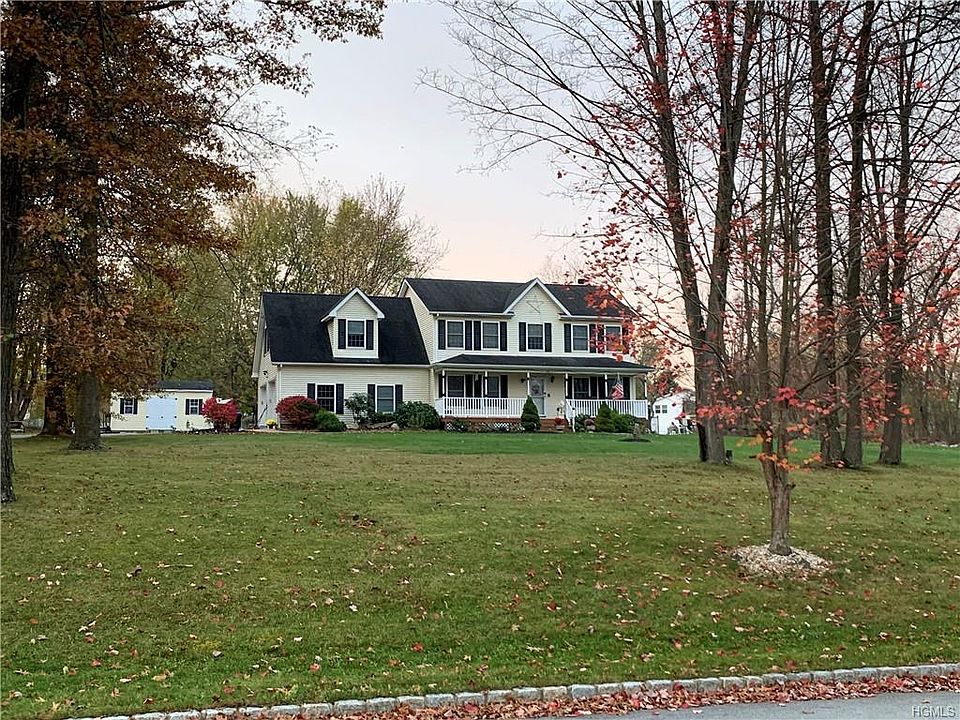 1st image of 24 Everett Ct