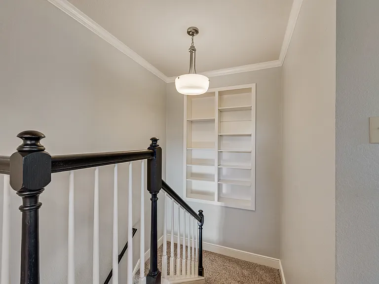 4641 Reunion Dr — Photo 12
