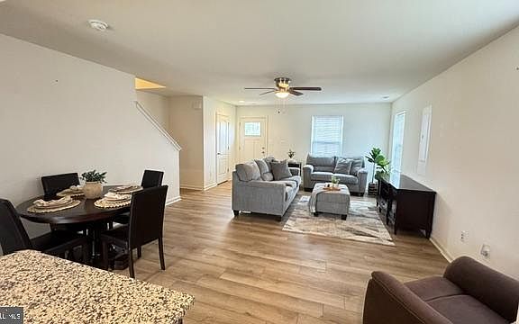 5th image of 65 Chesterfield Rd