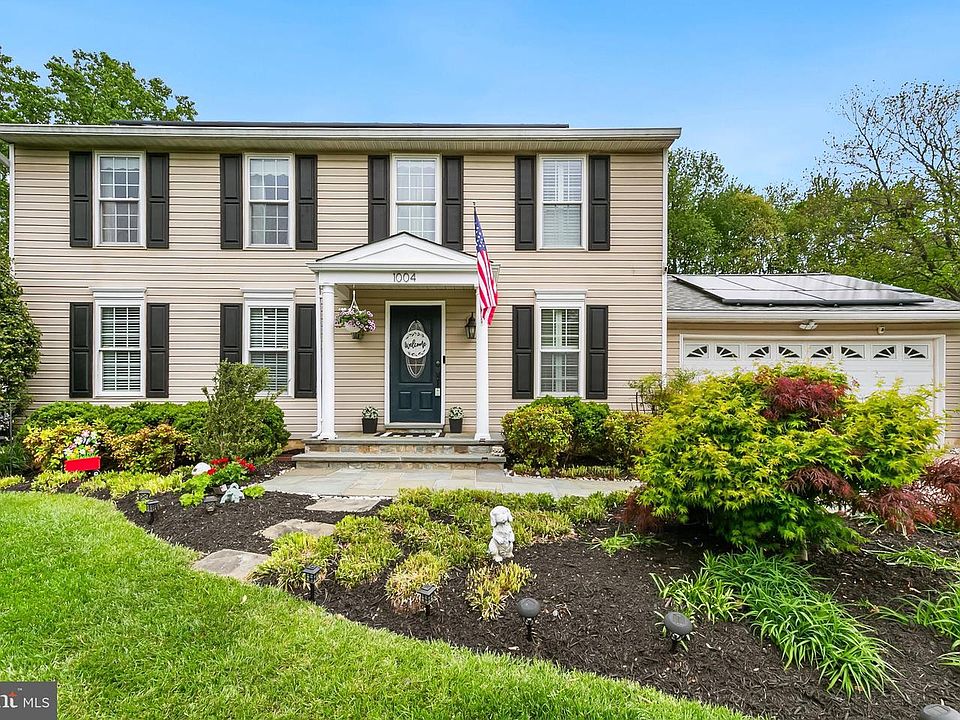 1st image of 1004 Windmill Ln