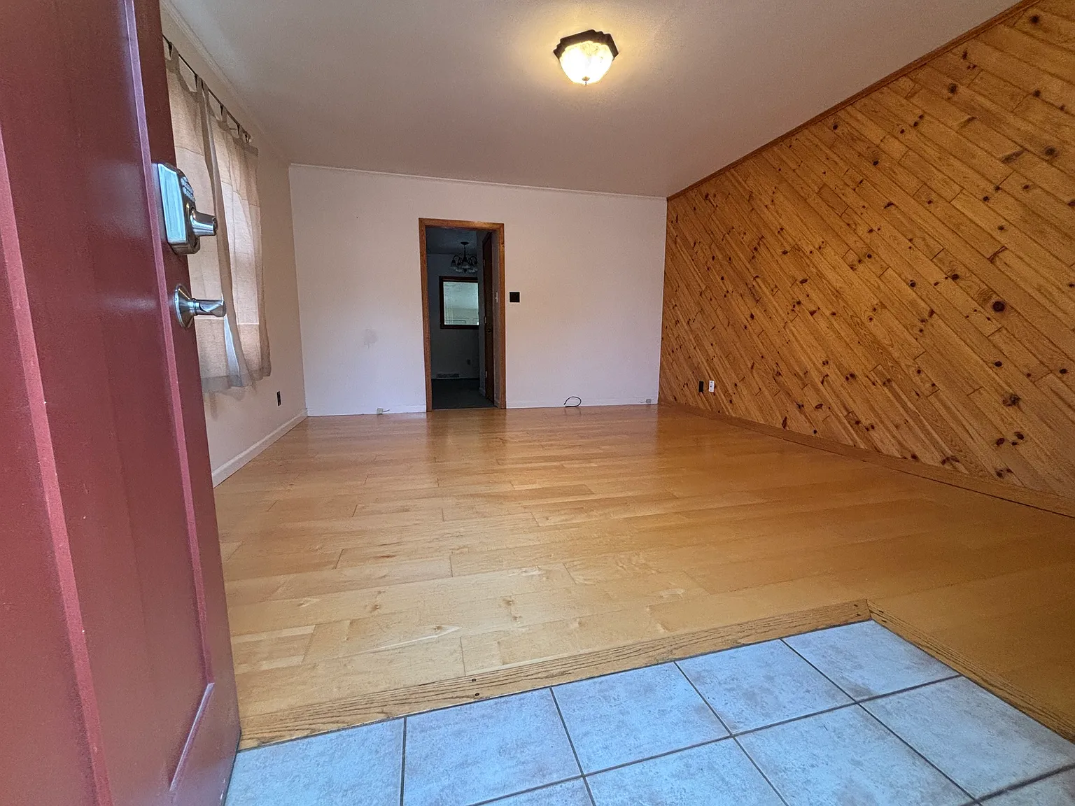 2 bed, 2094 sqft, $1,250 — Photo 2