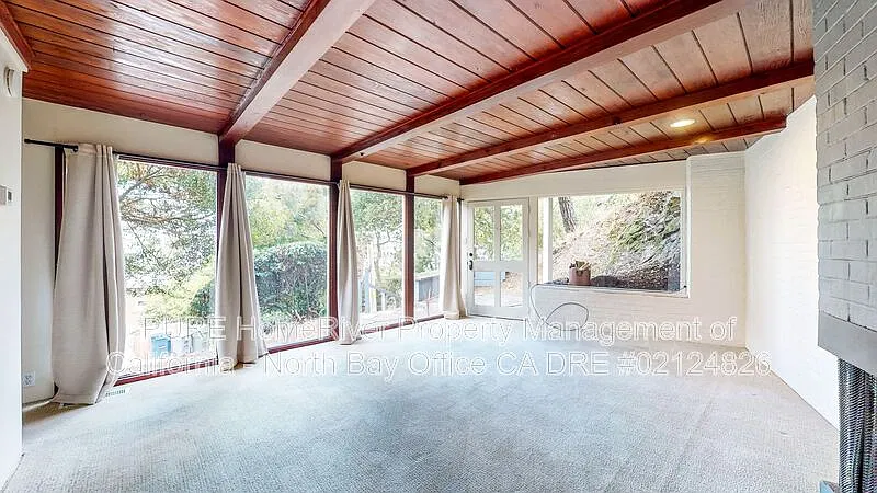 1 bed, 1.0 bath, 550 sqft, $2,495 — Photo 1