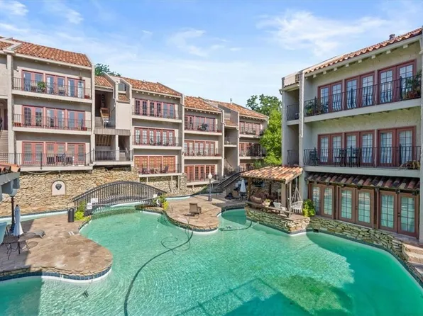 1111 W 46th St APT 12, Kansas City, MO 64112