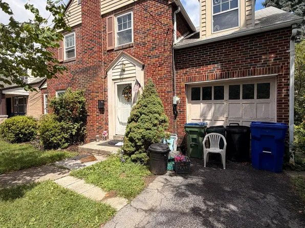 3806 Hillcrest Rd, Harrisburg, PA 17109