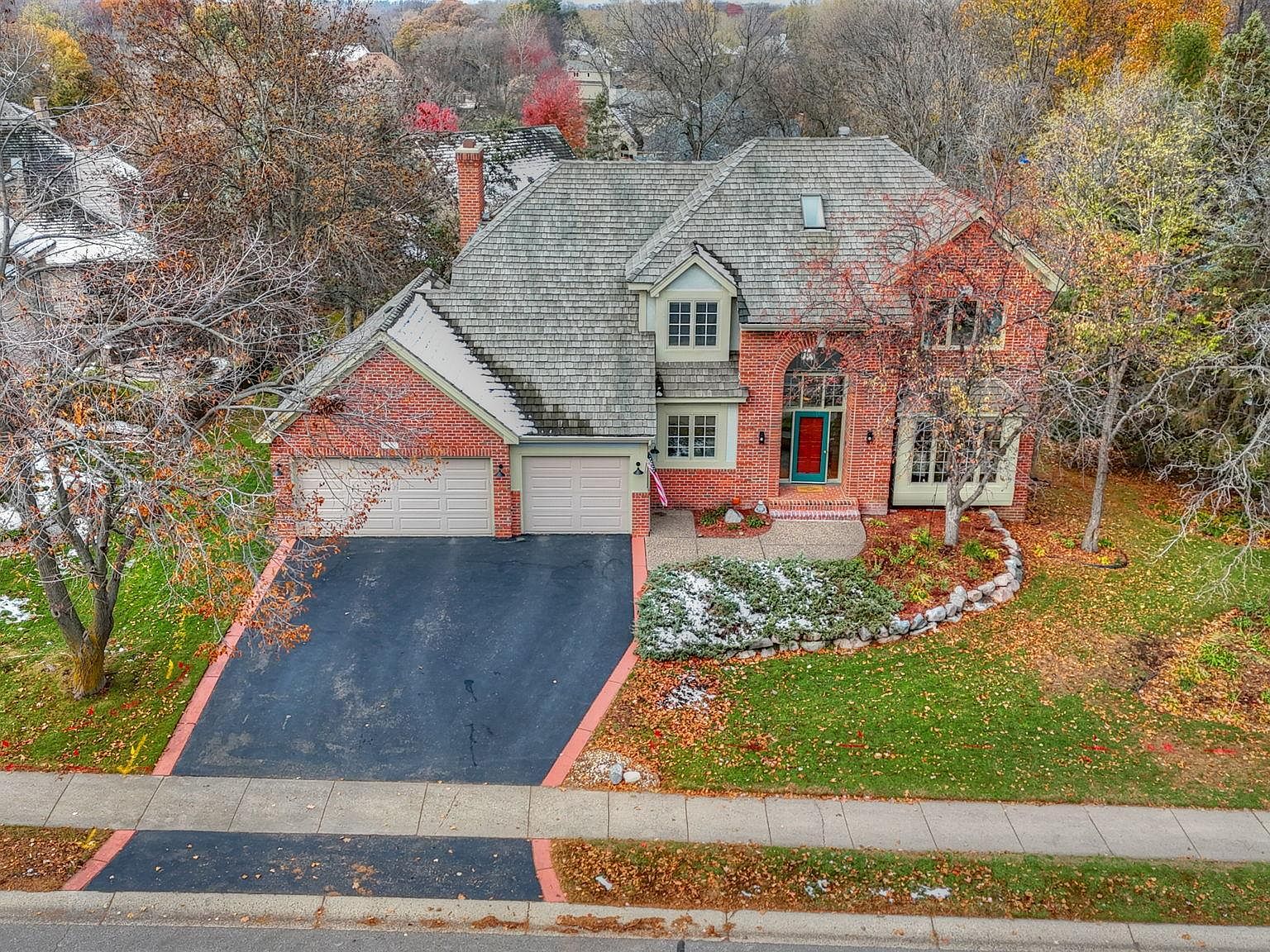 9484 Painters Rdg, Eden Prairie, MN 55347 Zillow