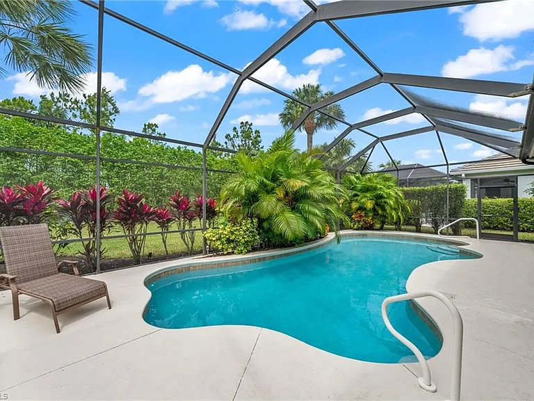 8888 Mustang Island Cir — Photo 11