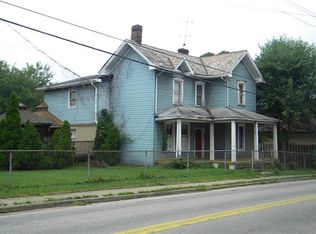 412 S Center Ave, New Stanton, PA 15672