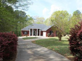 160 Lovejoy Rd, Hampton, GA 30228