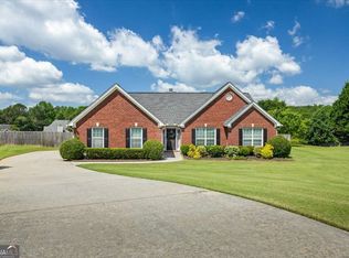 2615 Snowcrest Pl, Bethlehem, GA 30620
