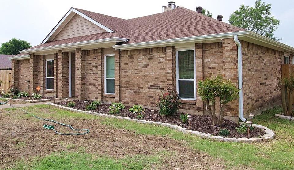 1st image of 1255 Royal Oak Dr