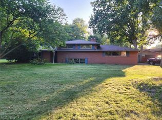 7305 Woodcrest Ave NE, Canton, OH