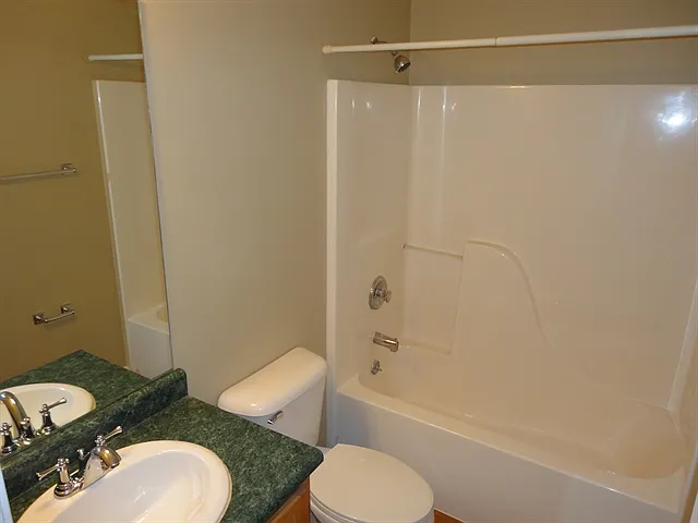2282 Villagewood Ct — Photo 10