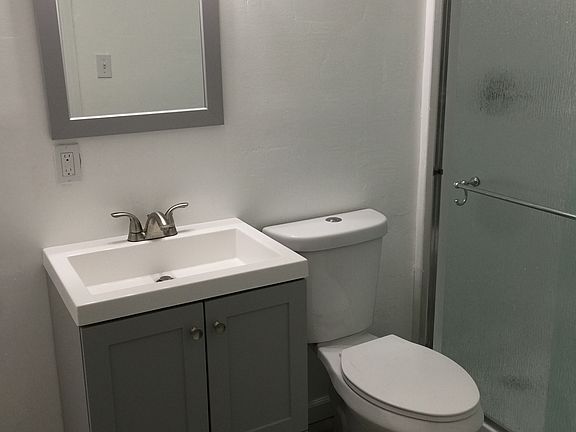 2nd image of 1614 Rumrill Blvd E
