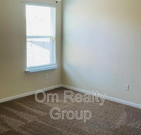 9506 Carsonmont Ln — Photo 22