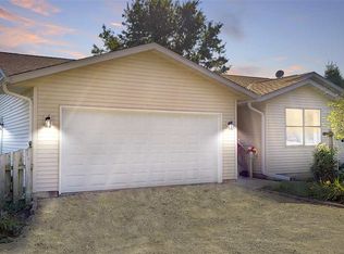 5946 N Winnebago Rd, Pecatonica, IL 61063