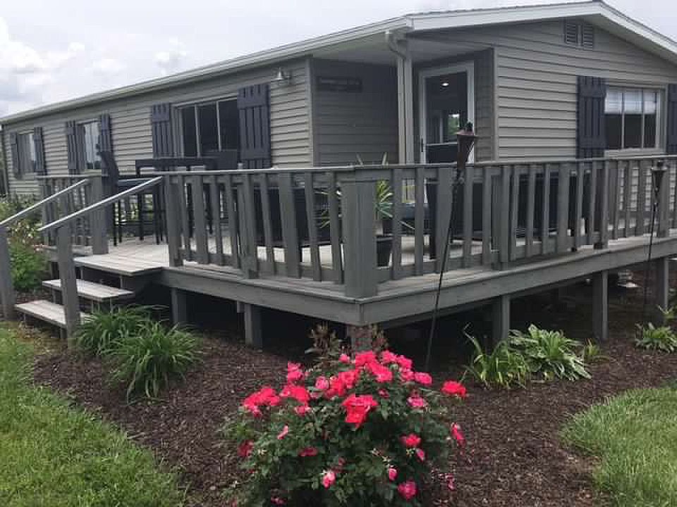 1st image of 1167 Lake Dr