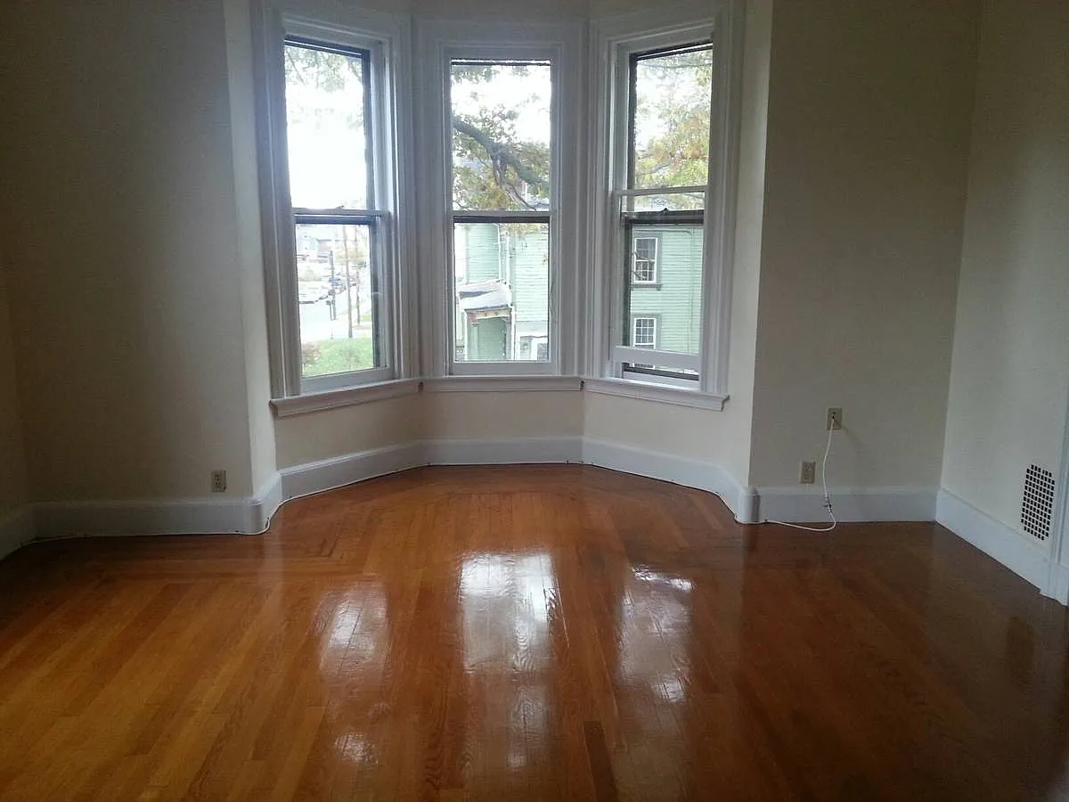 2 bed, 1450 sqft, $2,200 — Photo 4