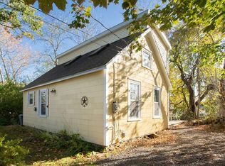 47 Main St, York, ME 03909