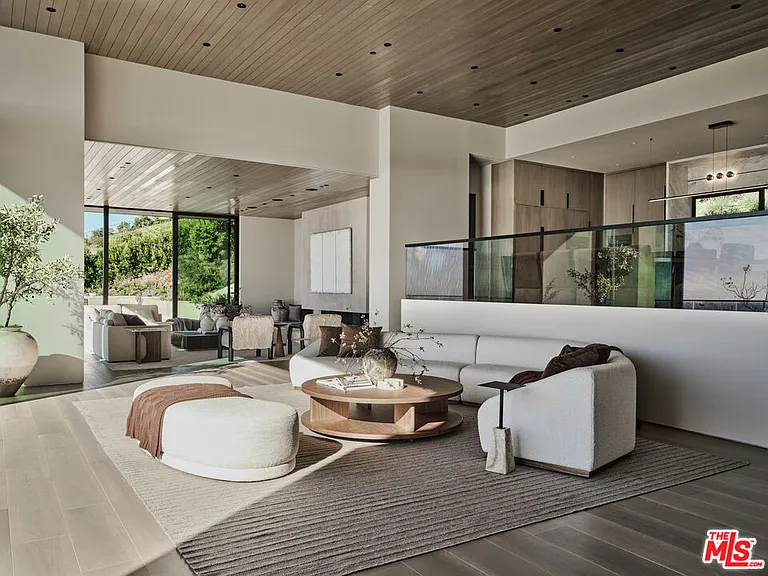 0 Andromeda Ln — Photo 11