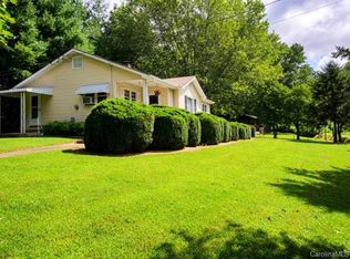 500 Indian Springs Rd, Clyde, NC 28721