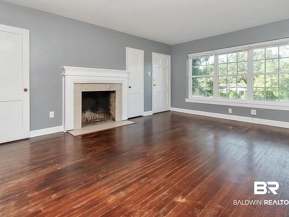 5th image of 3521 Spring Hill Ave
