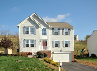 1183 Camarta Dr, Pittsburgh, PA 15227