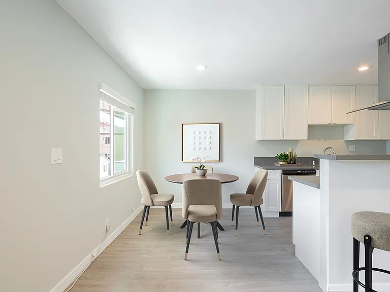 5622 La Mirada Ave — Photo 3