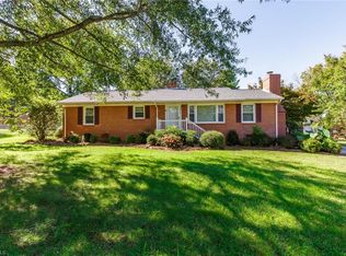 202 Courtland Dr, Elon, NC 27244