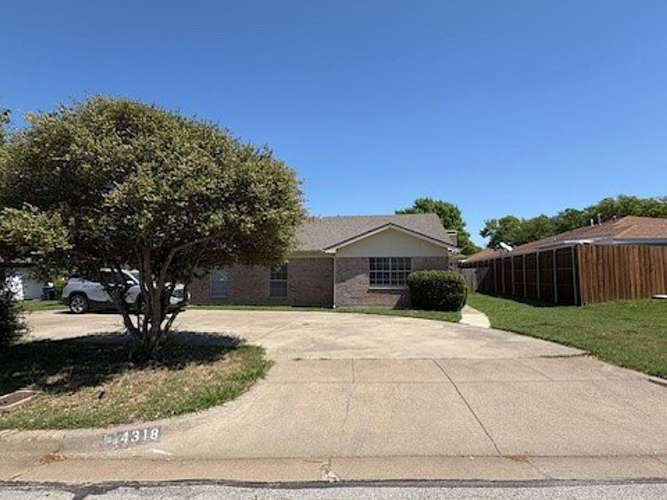 1st image of 4318 Segura Ct S