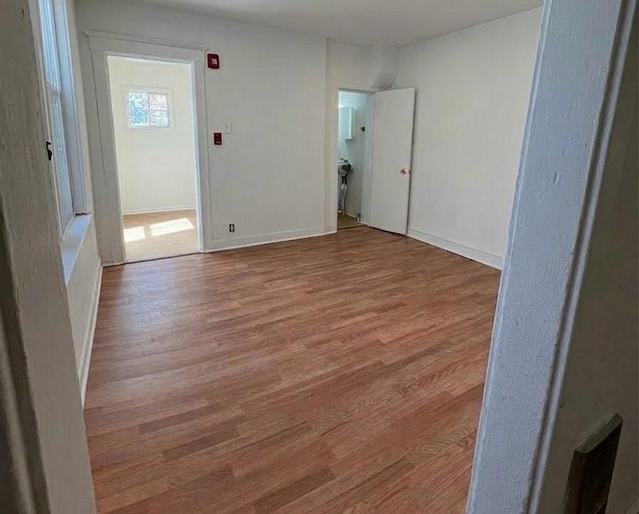 1st image of 3908 Germantown Ave Floor 2