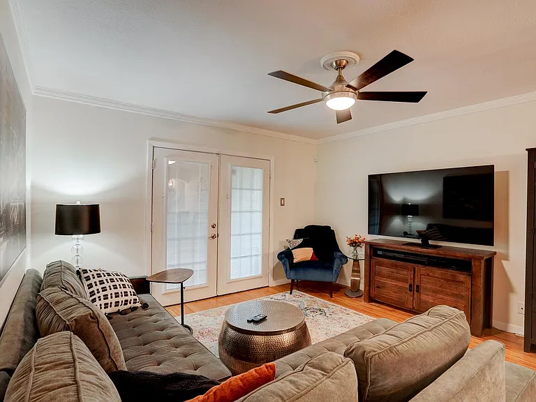 7920 Rockwood Ln #128 — Photo 3