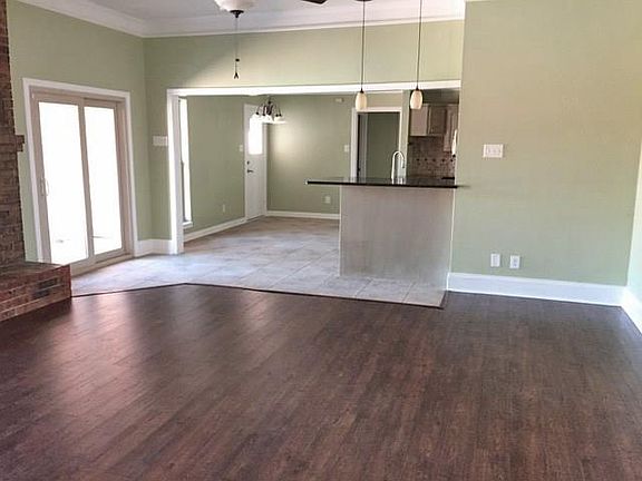 5th image of 6507 Longbranch Ct