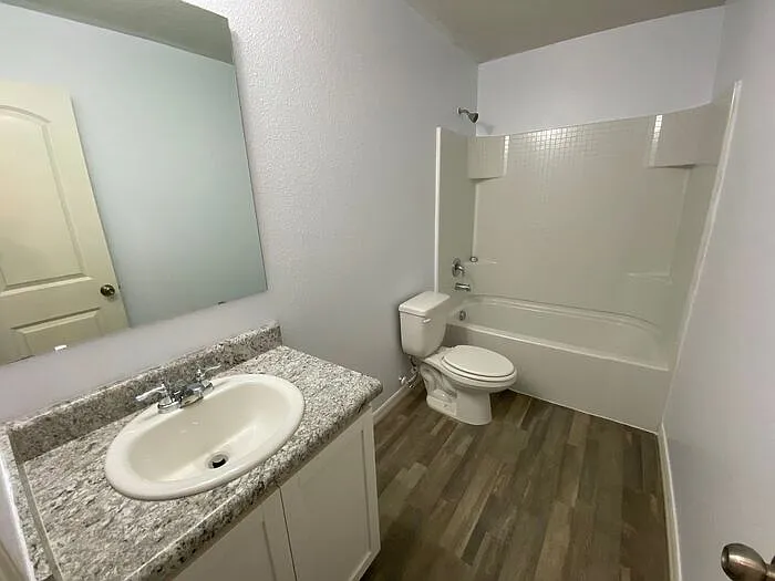 204 Gladiola Ct — Photo 8
