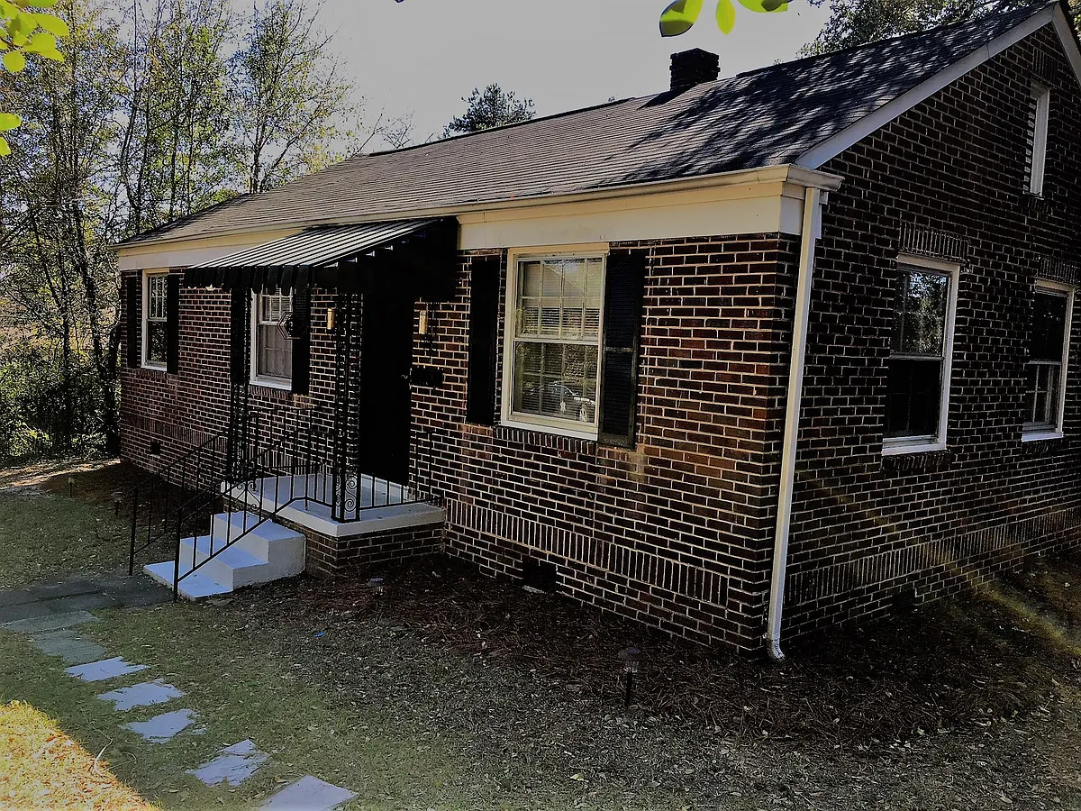 Photo 1 of 21 - 3239 Bagnal Dr - Columbia, SC Side View - 3239 Bagnal Dr