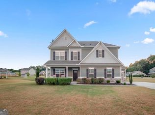 106 Topaz St, Calhoun, GA 30701