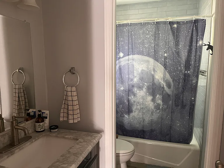 5646 Kingsport Dr — Photo 3