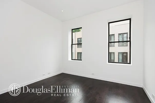 Rented by Douglas Elliman | media 17