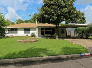 5819 Burr Oak Dr, Houston, TX 77092
