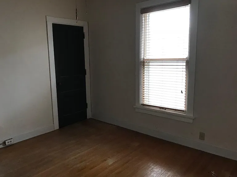 840 Spaight St #2 — Photo 8