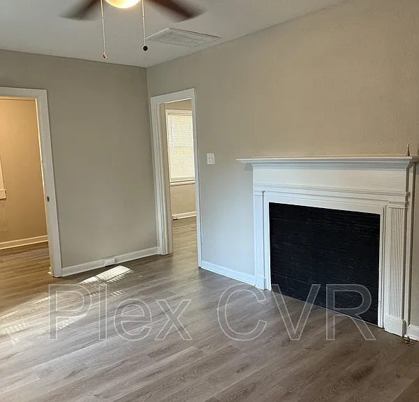 38 Mathews St — Photo 9