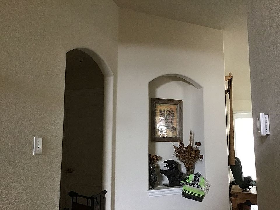 2nd image of 126 Toma Hawk Dr