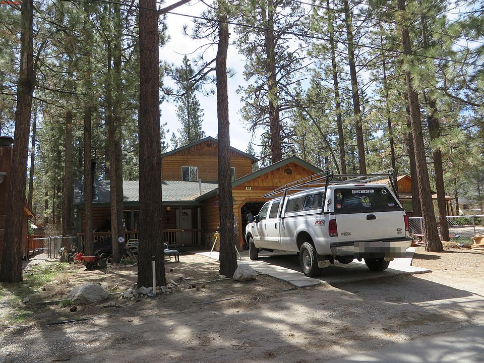 1st image of 824 E Barker Blvd