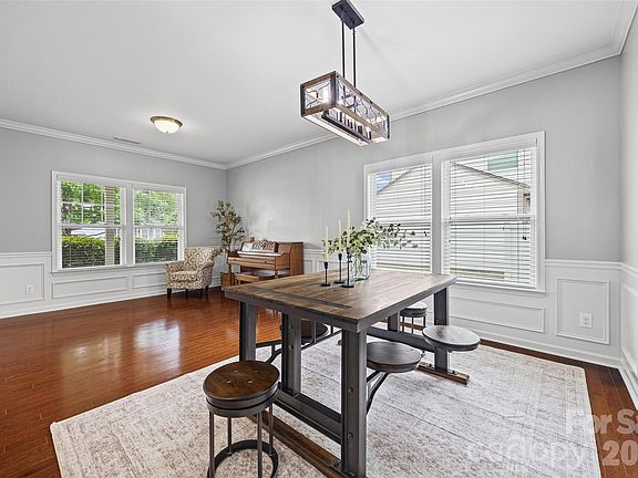 4th image of 8062 Bryson Rd #154