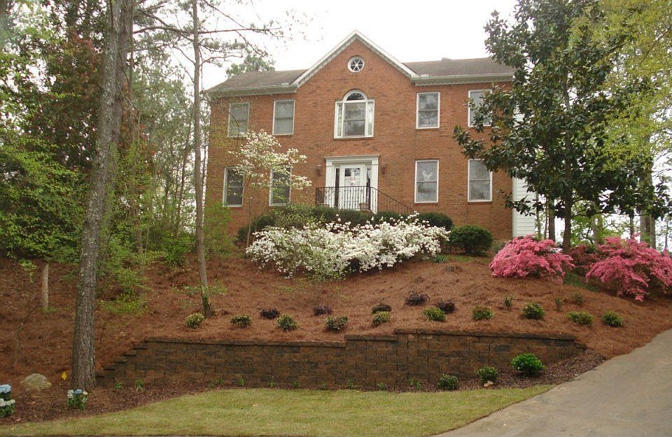 3530 Hidden Hollow Court, Marietta GA
