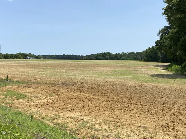 2200 Jonesboro Rd, Dunn, NC 28334