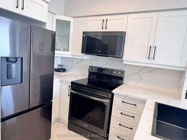 388 Prince Of Wales Dr #3406 — Photo 11