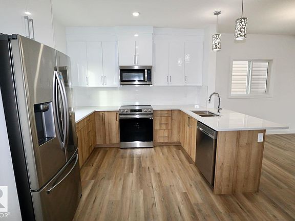 2nd image of 90 Wyatt Rdg